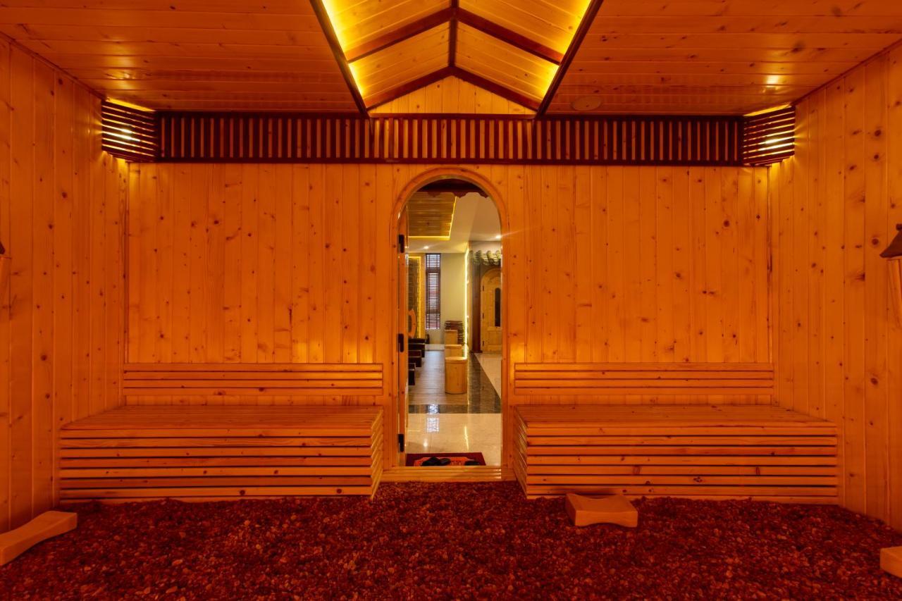 Eagle Hotel Dai Tiet Exterior photo