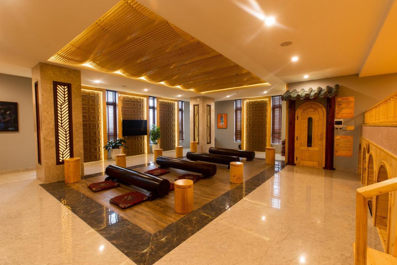 Eagle Hotel Dai Tiet Exterior photo