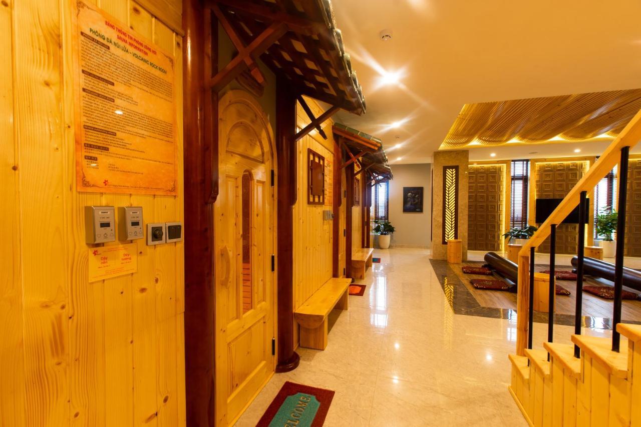 Eagle Hotel Dai Tiet Exterior photo